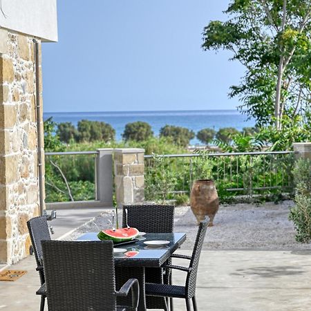 Eagle Bay Loft Apartment Kíssamos Екстериор снимка