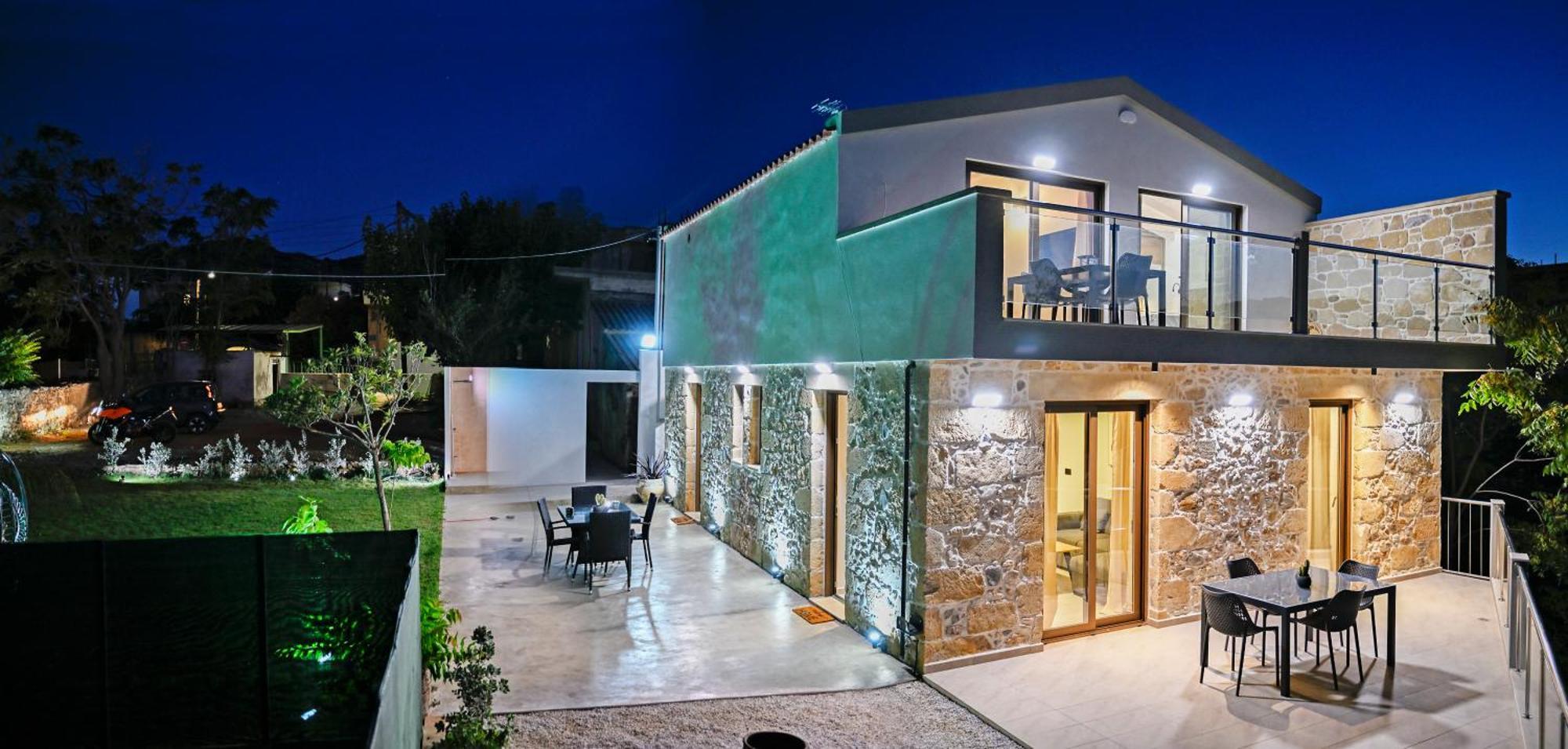 Eagle Bay Loft Apartment Kíssamos Екстериор снимка