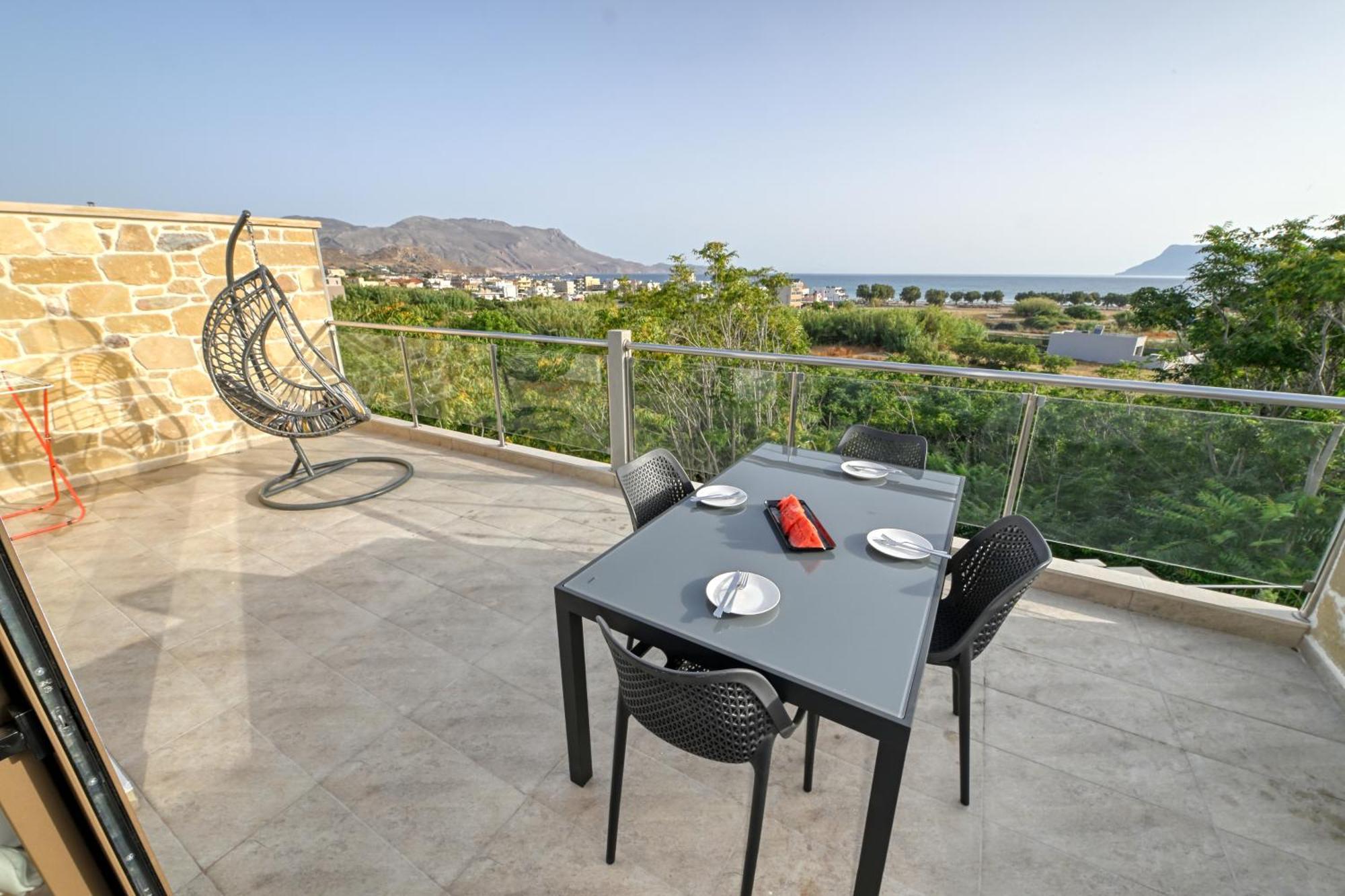 Eagle Bay Loft Apartment Kíssamos Екстериор снимка